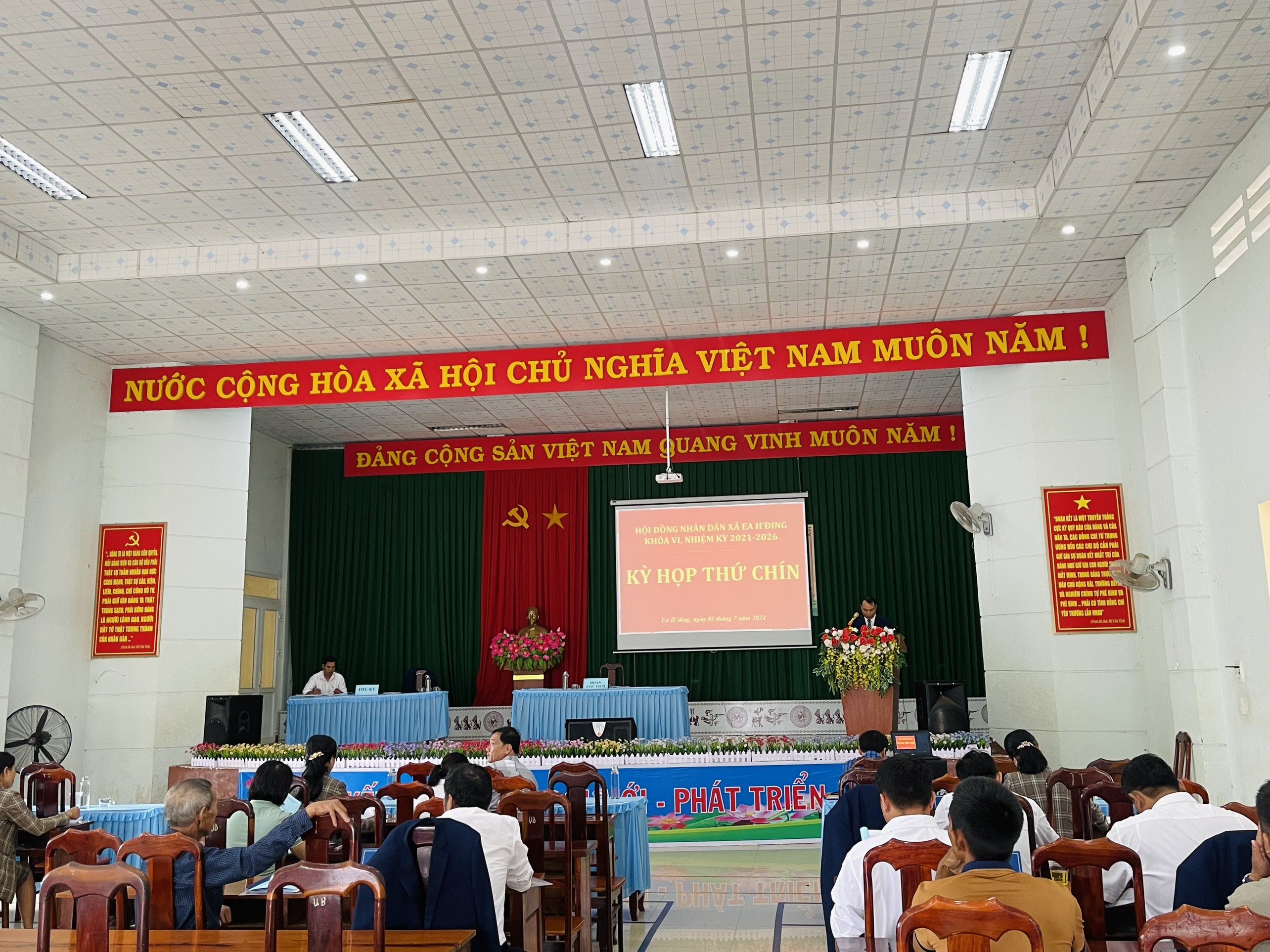 hop hd toan canh ht